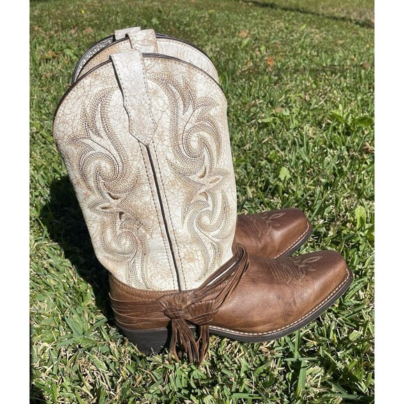 Laredo Women’s Myra Ankle Fringe Western Boots Leather Square Toe Size 9 - Picture 1 of 11